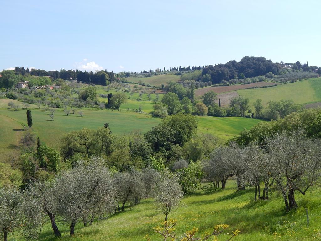 Fullino Nero Rta - Residenza Turistico Alberghiera Siena Luaran gambar
